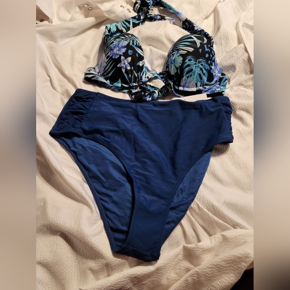 NWT 2X MOLDED CUP HALTER TIE BACK HIGH WAISTED BIKINI SWIM HAWAII PRINT TOP - Picture 5 of 10